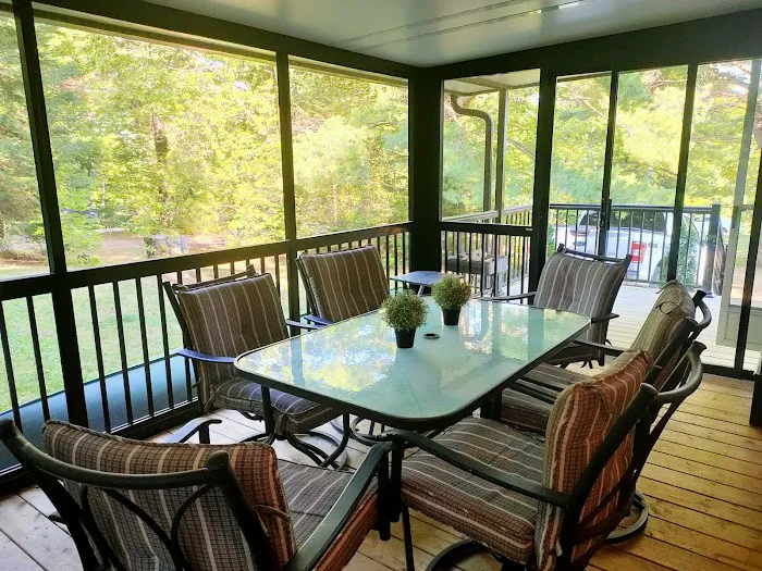Bonnie Lake Resort 7