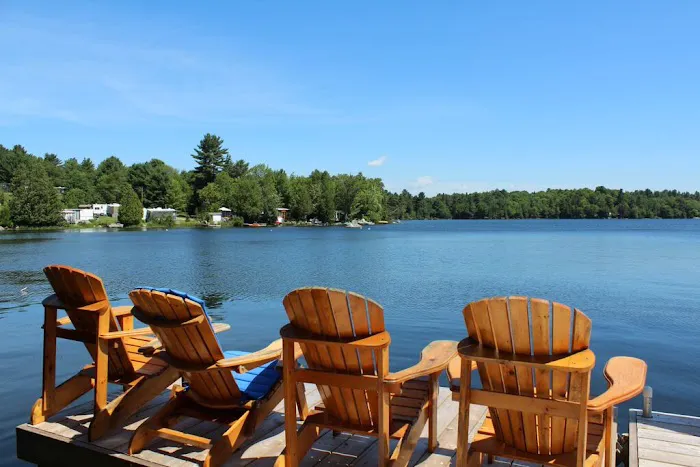 Bonnie Lake Resort 1