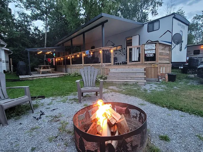 Scugog Landing | A Parkbridge Cottage & RV Resort 0