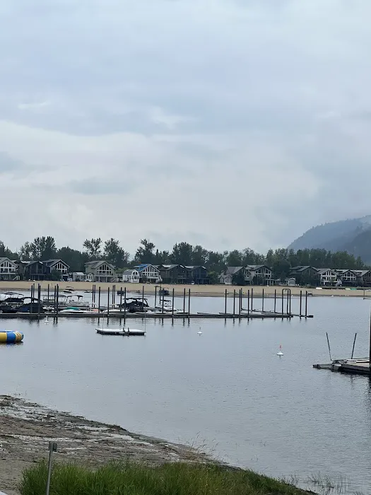 Club Mara Resort & Marina 3