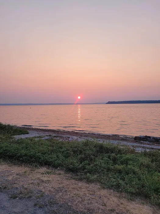 Smelt Bay Provincial Campground 1