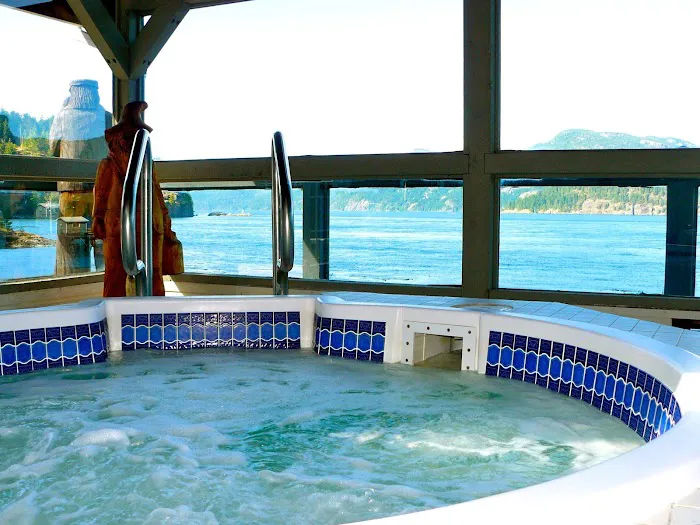 Brown's Bay Resort 0