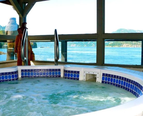 Brown's Bay Resort