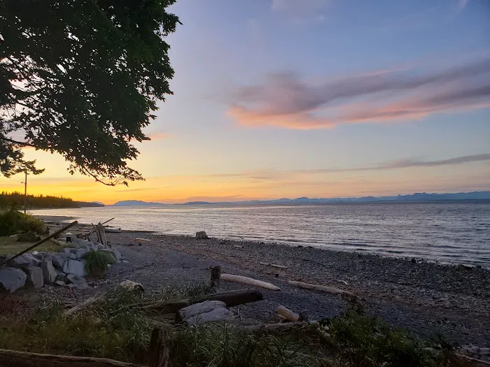 Bates Beach Oceanfront Resort 2