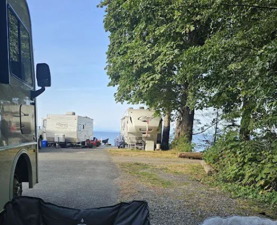 Bates Beach Oceanfront Resort