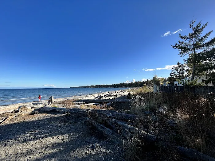 Saratoga Beach Resort 8