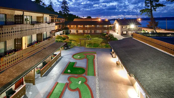 Ramada by Wyndham Campbell River 6