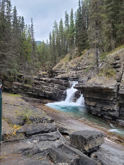 Johnston Canyon 8
