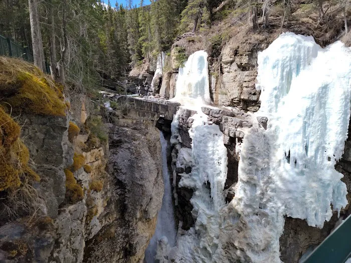 Johnston Canyon 4
