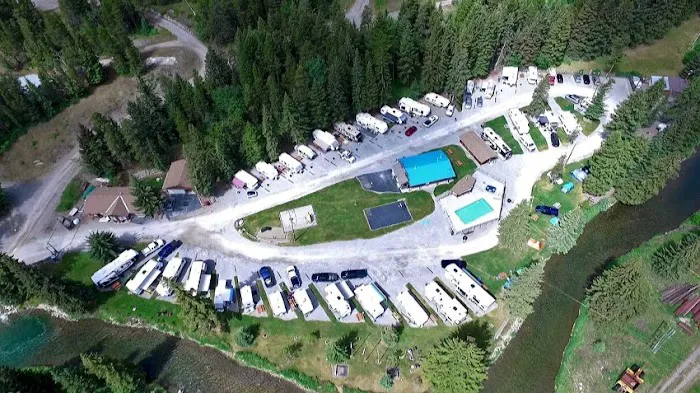 Lost Lemon Campground & Cabins 0