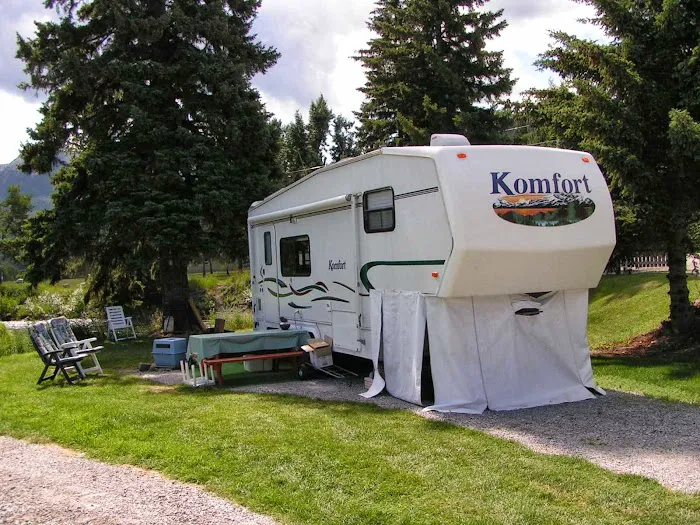 Lost Lemon Campground & Cabins 9