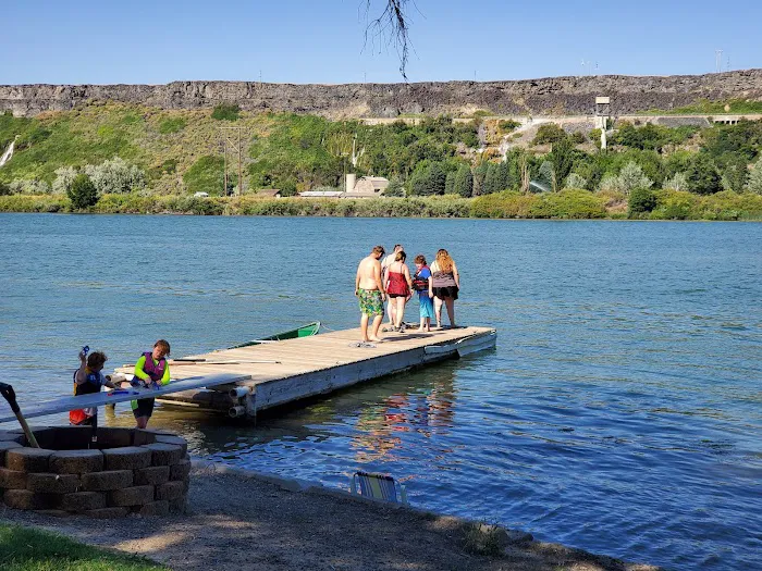 1000 Springs Resort 5
