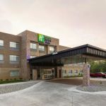 Holiday Inn Express & Suites Portage, an IHG Hotel