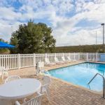 Microtel Inn & Suites by Wyndham Brooksville