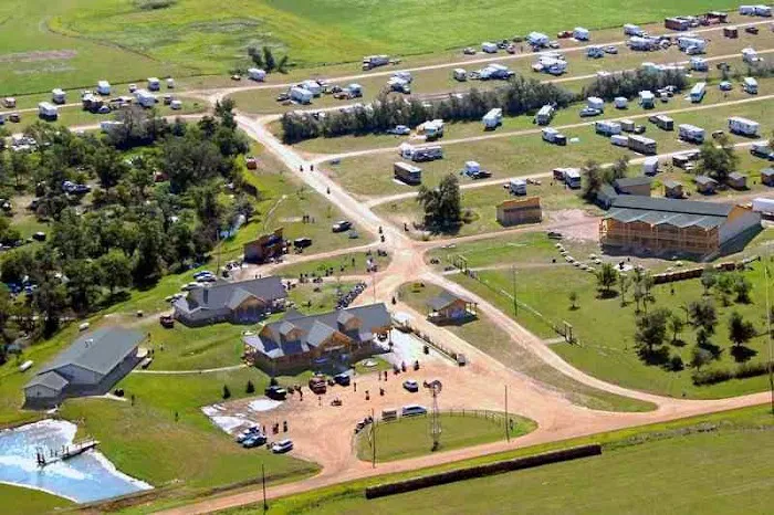 Shade Valley Camp Resort 2