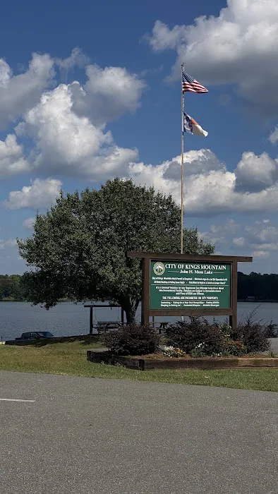 John H. Moss Lake Recreation Park 3