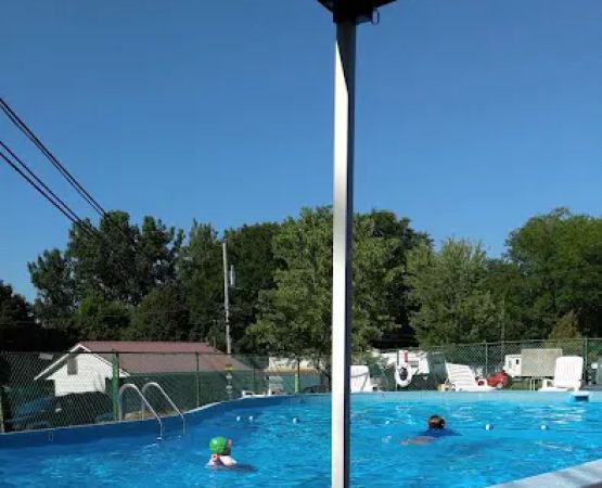 Hillside Motel & Campground