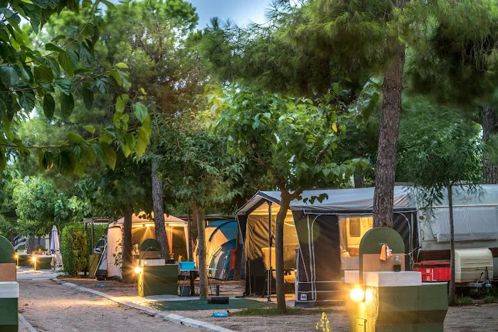 Stel Camping & Bungalows Resort 4