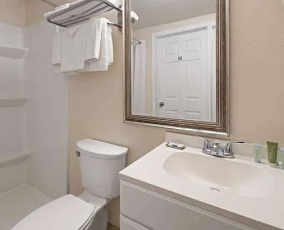 Wildwood Inn, a Travelodge by Wyndham
