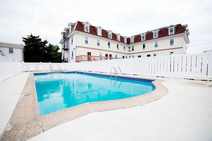 Wildwood Inn, a Travelodge by Wyndham 4