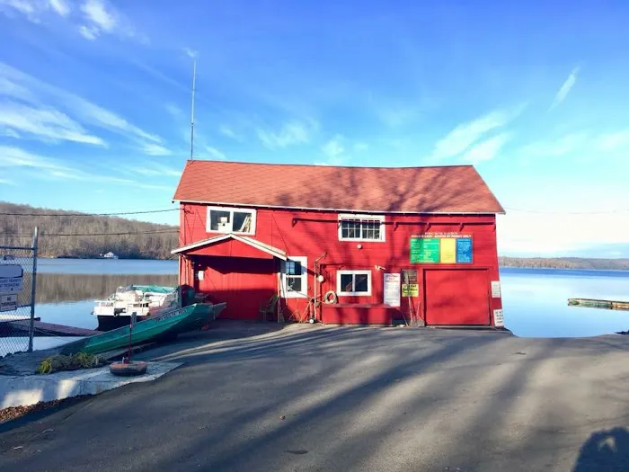 Pecks Lake Resort 4