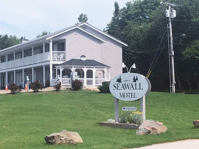 Seawall Motel and TideWatch Suites 0