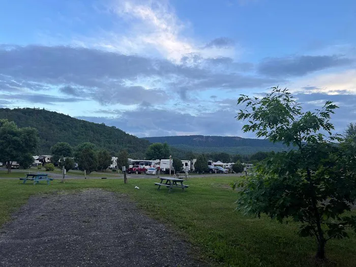 Camping Appalachian 3