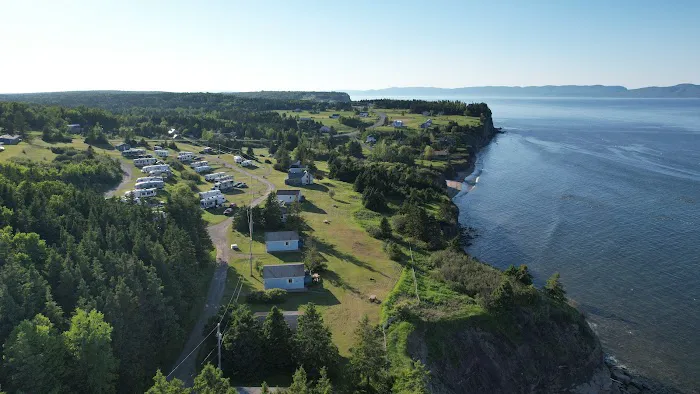 Aztec Camping, Hébergement & Club de golf Fort Prével 2