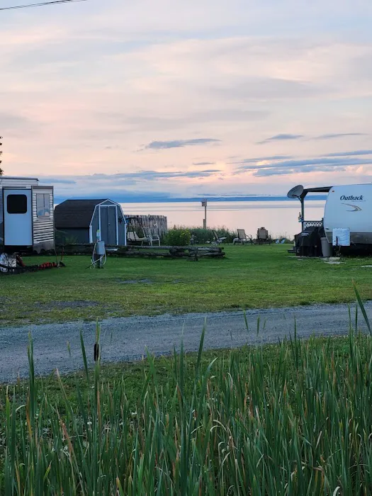 Camping Cedar Cove 2
