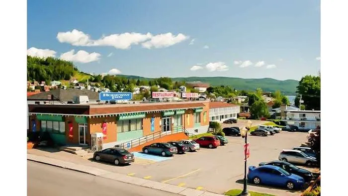Rodeway Inn 6
