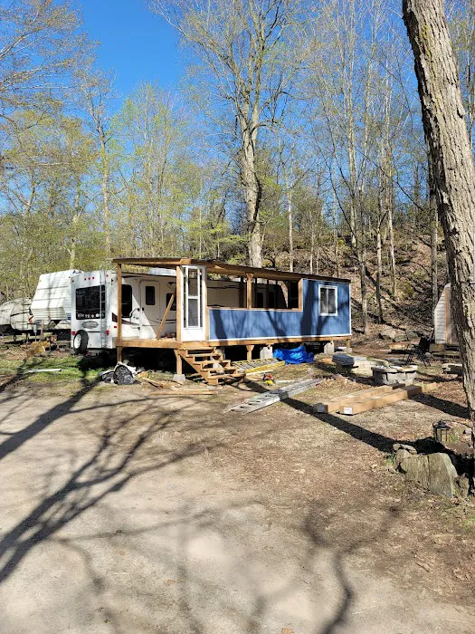 Loughborough Lake Holiday Park Campground 3