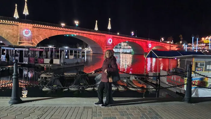Lake Havasu Resort 7