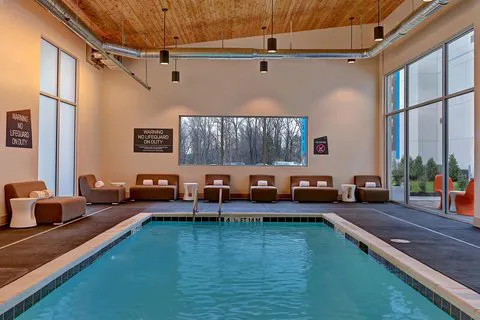 Aloft Mooresville 2