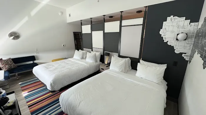Aloft Mooresville 0