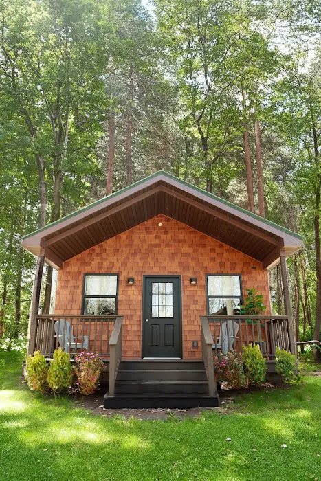 North Fork Cottages & RV Resort 8
