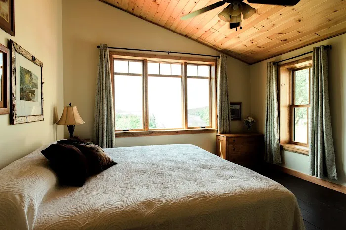 The Inn on Piseco Lake 1