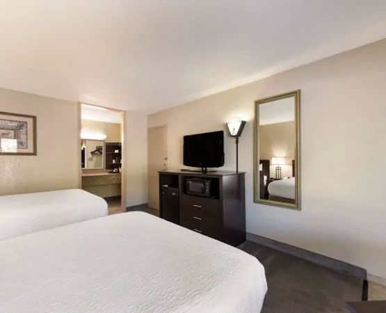 Best Western Mountain Lodge at Banner Elk