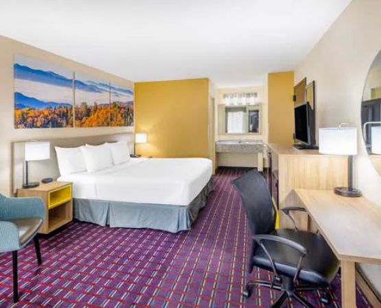 Days Inn by Wyndham Murphy