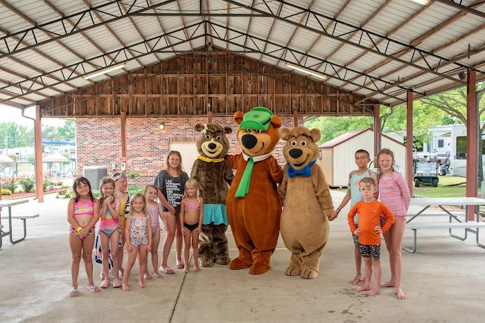 Jellystone Park™ Memphis 4
