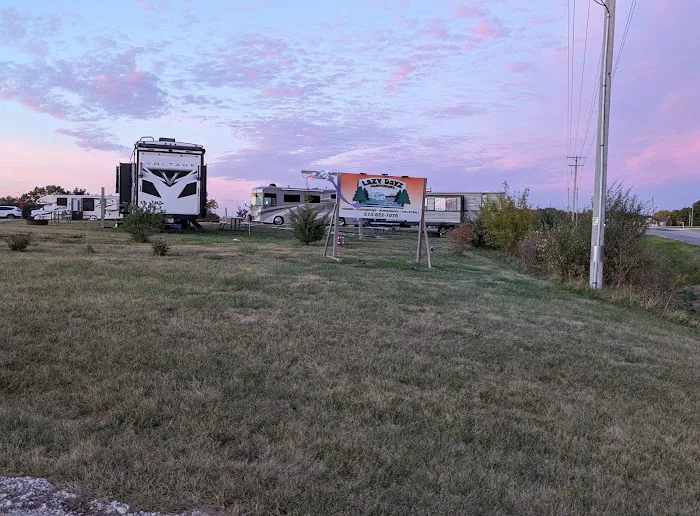 Lazy Dayz Campground 9