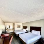 Willow Tree Inn & RV Park