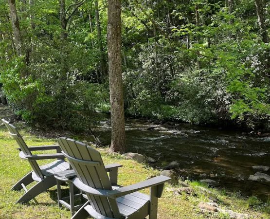 Hidden Waters RV Park, Campground & Outdoors
