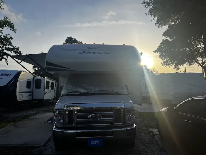 Palm Beach Traveler RV Park 1