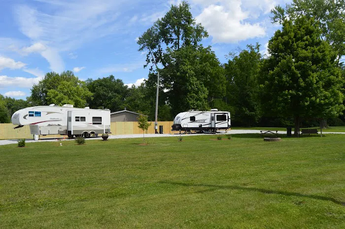 Cozy Corner Campsite 6