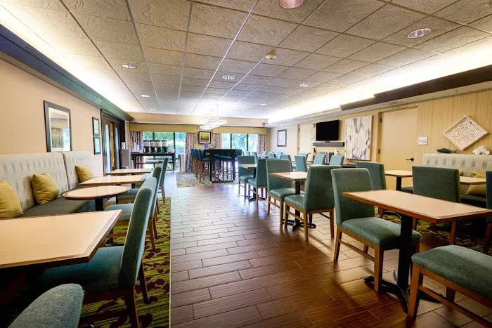 Hampton Inn Flemington 6