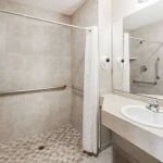 Howard Johnson by Wyndham Traverse City