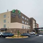 Holiday Inn Express & Suites