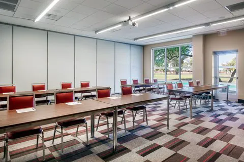 Four Points by Sheraton at Phoenix Mesa Gateway Airport 7