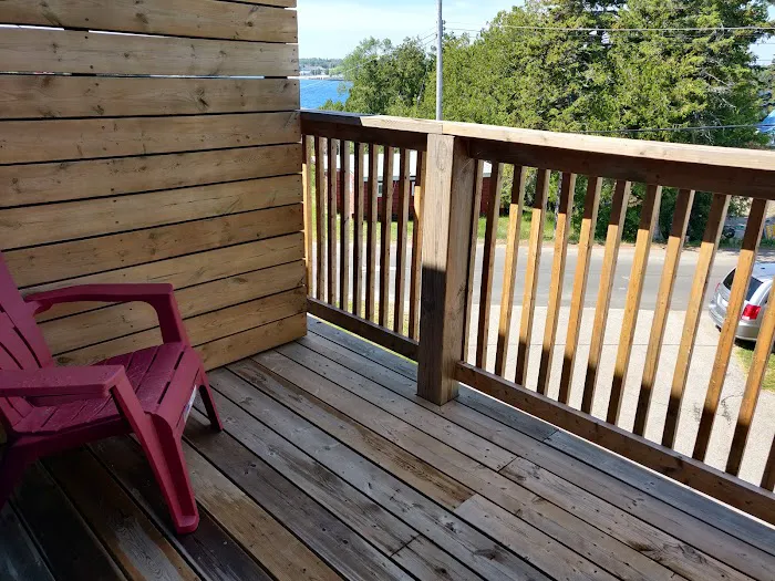 Tobermory Inn & Suites 2