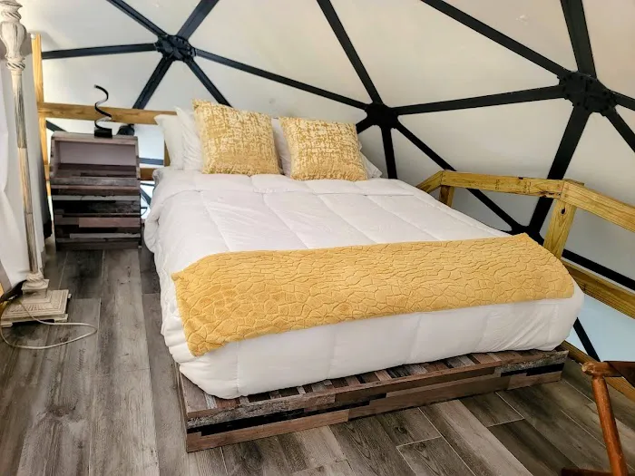 Domo de Las Flores Villas Termales Motorhome and RV Park 1
